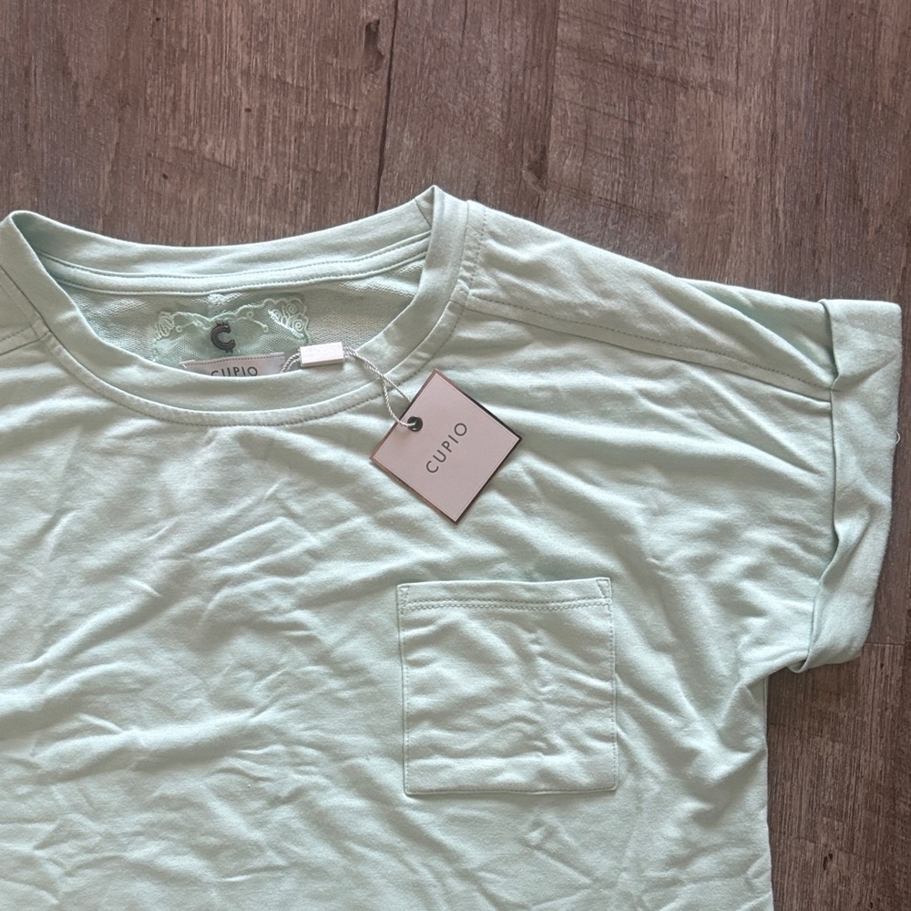 Cyrus Mint Green Women's Short Sleeve Tee - Picture 2 of 3
